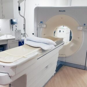 2004 Philips Brilliance 40 CT Scanner Machine