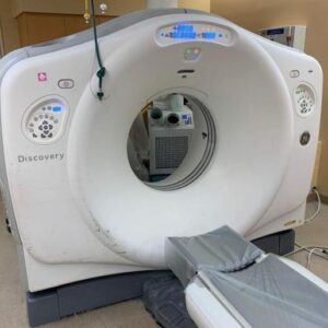 2011 GE Discovery CT750 HD 64 CT Scanner