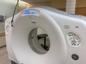 2011 GE Discovery CT750 HD 64 CT Scanner2